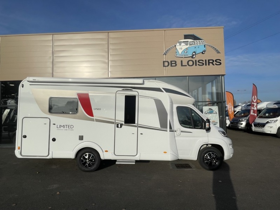 camping car BURSTNER - LYSEO LTD  644 G modele 2022