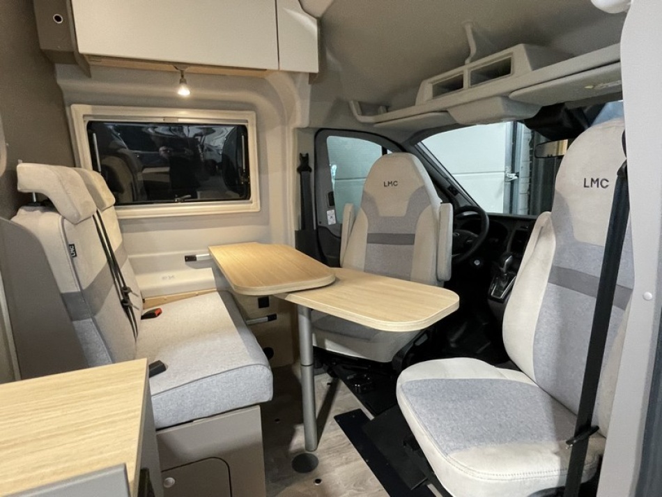 camping car LMC - INNOVAN 590 modele 2022